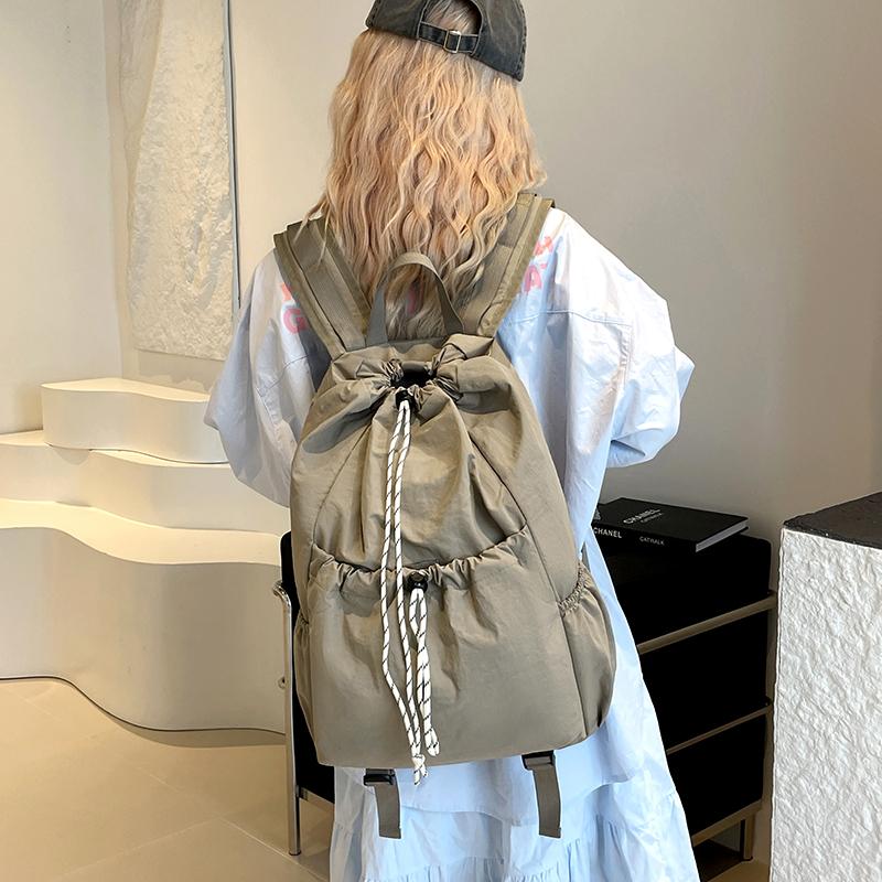 Zaino Leggero Idrorepellente per Sport all'Aria Aperta da Donna con Coulisse