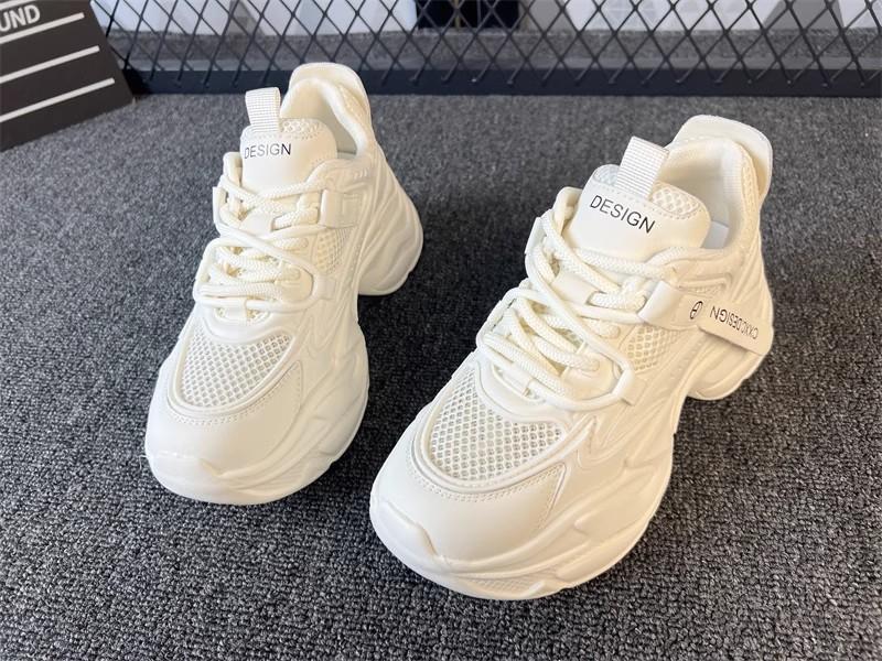 Mesh Breathable Height Increasing Versatile Dad Shoes Spring 2025 New Small Thick Sole Explosive Street Women's Shoes