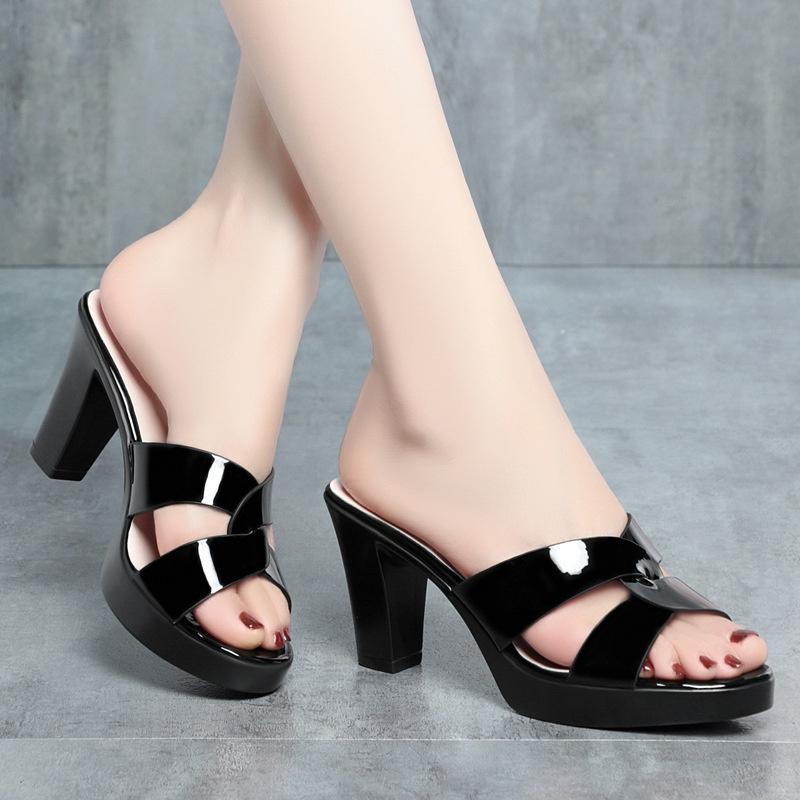 Fashion Summer New Fashion Elegant Lacquer Leather Outdoor Wear Soft Bottom Slipper for Women 2024 Fish Mouth High Heel Sandal