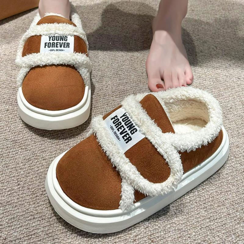 Chaussures chaudes en coton d'hiver pour femmes 2024 Crochet et boucle Talon plat Peluche Bottes d'hiver pour femmes Fourrure synthétique Semelle souple Bottines en peluche pour femmes