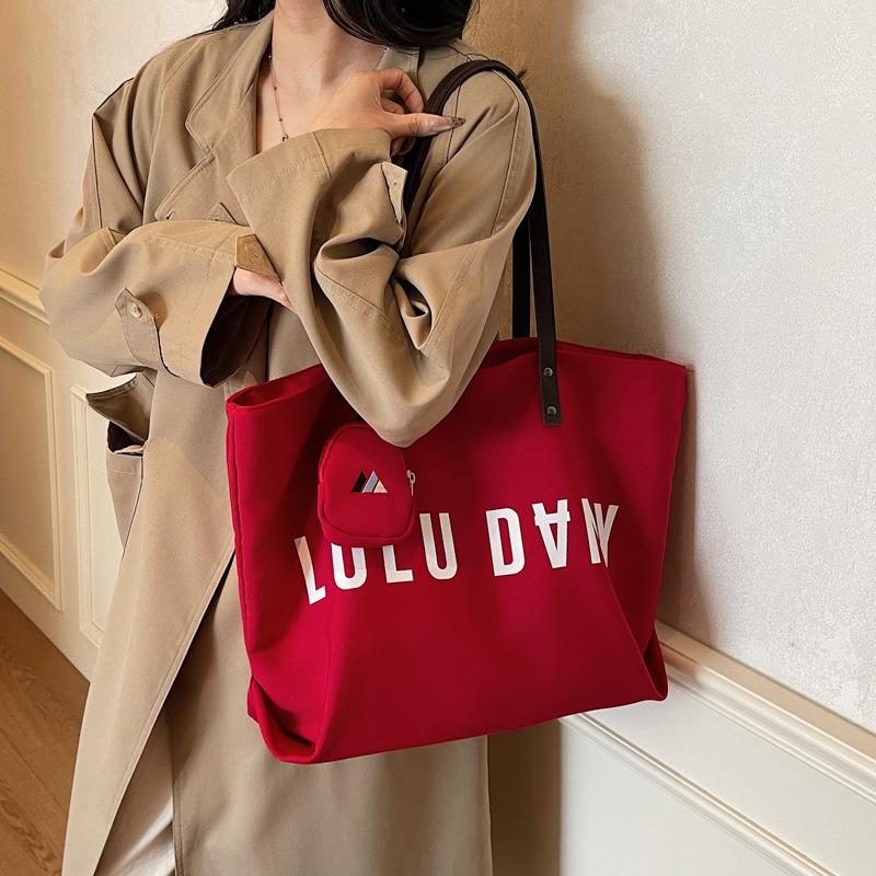 2025 New Large Capacity Fashion Alphabet Tote Shopping Bag Casual Travel Shoulder Tote Bag