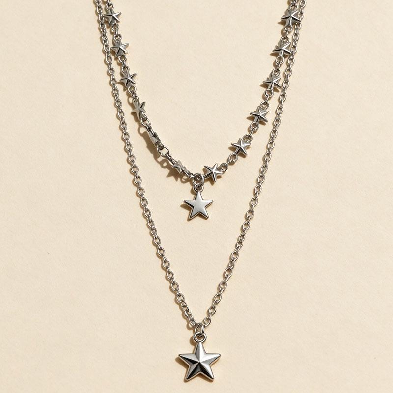 Essential Double-Layered Star Necklace for Stylish Women – Perfect Gift for Your Bestie!