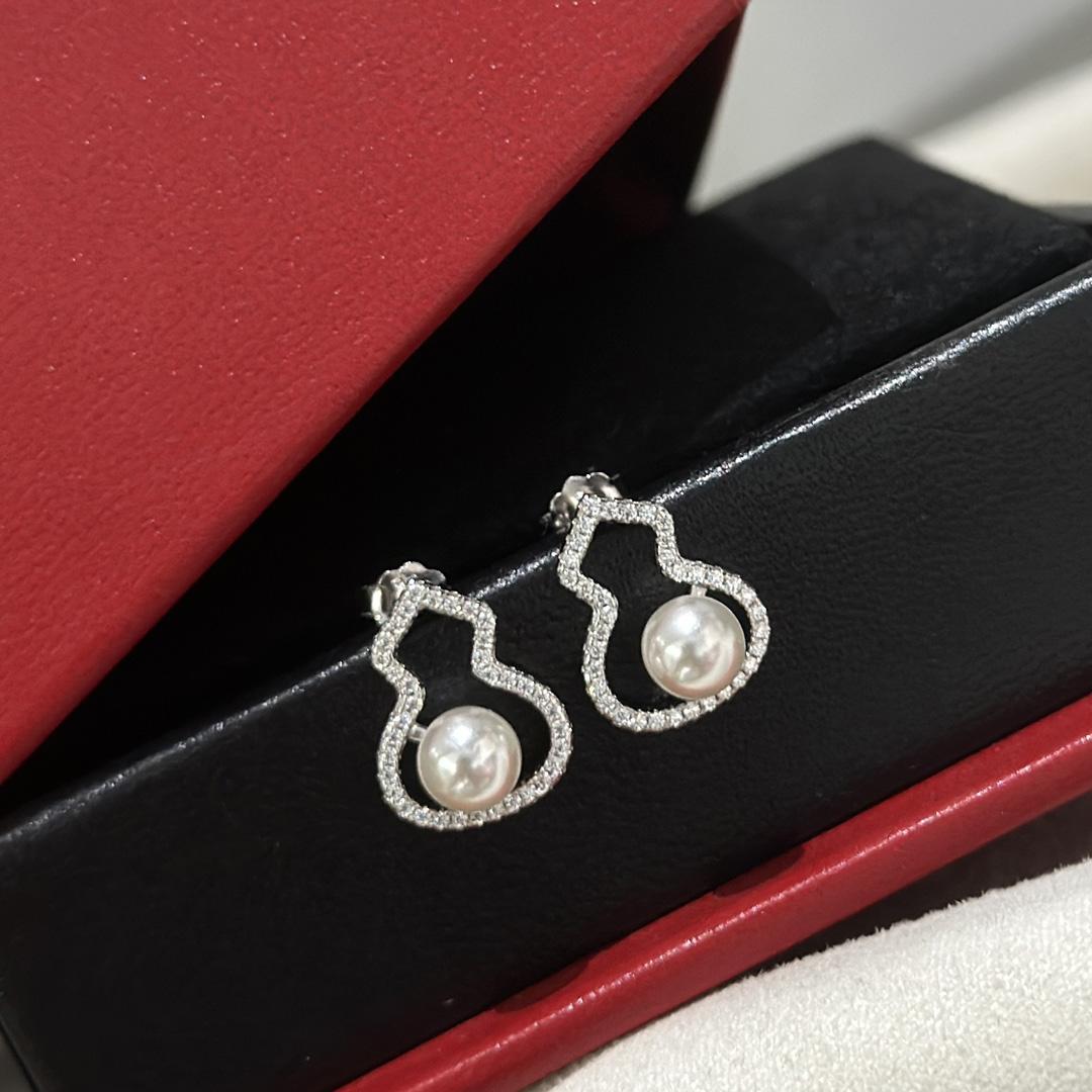 Высококачественные ювелирные изделия Тыква Жемчуг Полые серьги Под золото Материал Толстое золотое гальваническое покрытие Повседневная носка для вечеринки по случаю дня рождения Earring