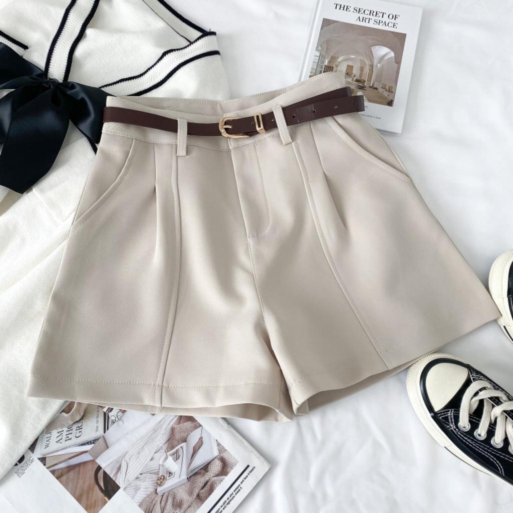 Women's High Waist Shorts Wide Leg Suit Shorts Loose Fit Minimalist Casual Summer Shorts