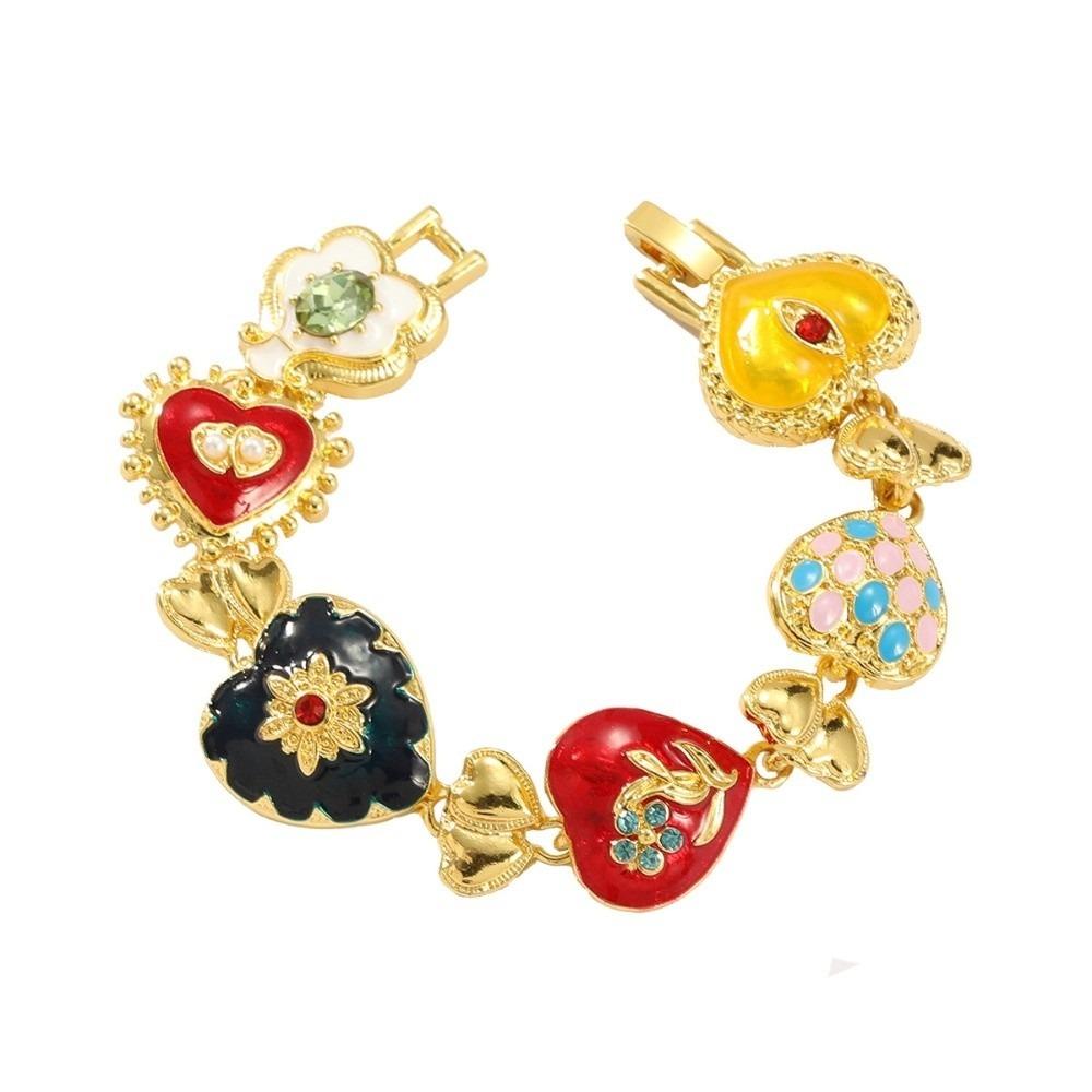 

Court Style Vintage Necklace Zinc Zinc Alloy Retro Emboss Earrings Brilliant Heart Cameo Bracelet Birthday Bracelet