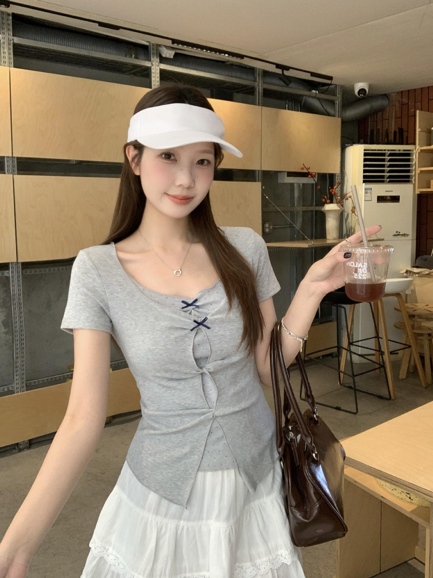 

Plus Size Polka Dot Bow-Knot Short Sleeve Two-Piece T-Shirt Top 4XL серый