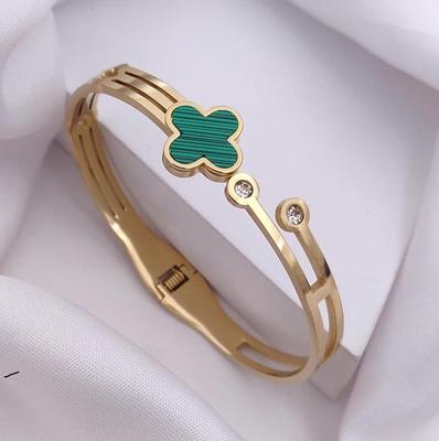 Bracelet de Mode Plaqué Or pour Femmes Cadeau, Fêtes et Tenues Décontractées Accessoire de Poignet Bijoux à la Mode