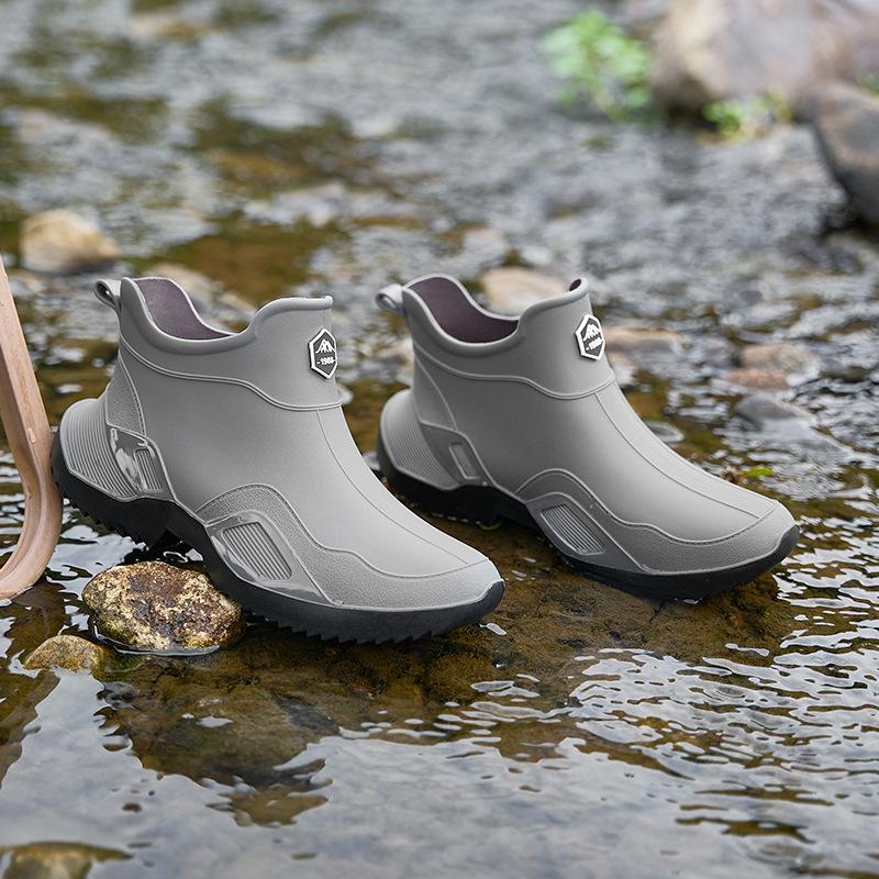 Herren Wasserdichte Schuhe Rutschfeste Regenstiefel, Modische Niedrig Geschnittene Wasserschuhe PVC Geformte Regenstiefel, Wasserdichte Schuhe für Landwirtschaftliche Arbeit