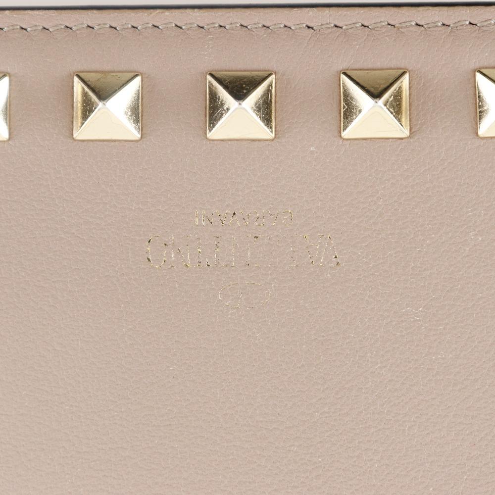 VALENTINO GARAVANI rockstud small wallet Bi-Fold Wallet WW2P0P39BOL beige Calfskin Women Used