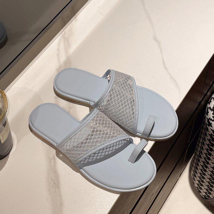 

Mesh toe slippers women s 2025 summer new retro fashion temperament comfortable casual drag flat bottom one-word drag tide 40 світло-синій колір