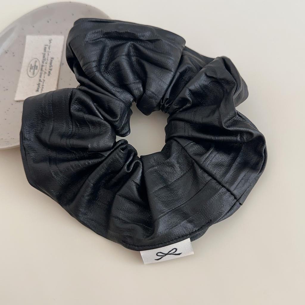 Advanced Sense Pu Leath Retro Round Elastic Scrunchie Simple Fashion Fold Large Hair Rope Hair Accessories