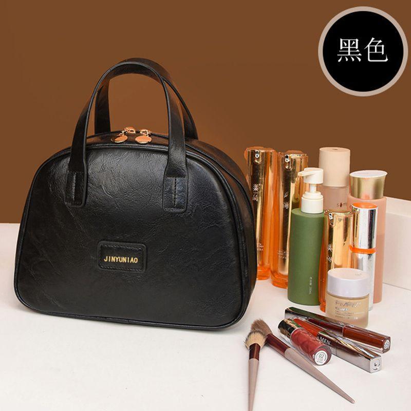 New oil wax leather retro women's bag, high-end portable cosmetics storage bag, large-capacity bag, travel toilet bag.