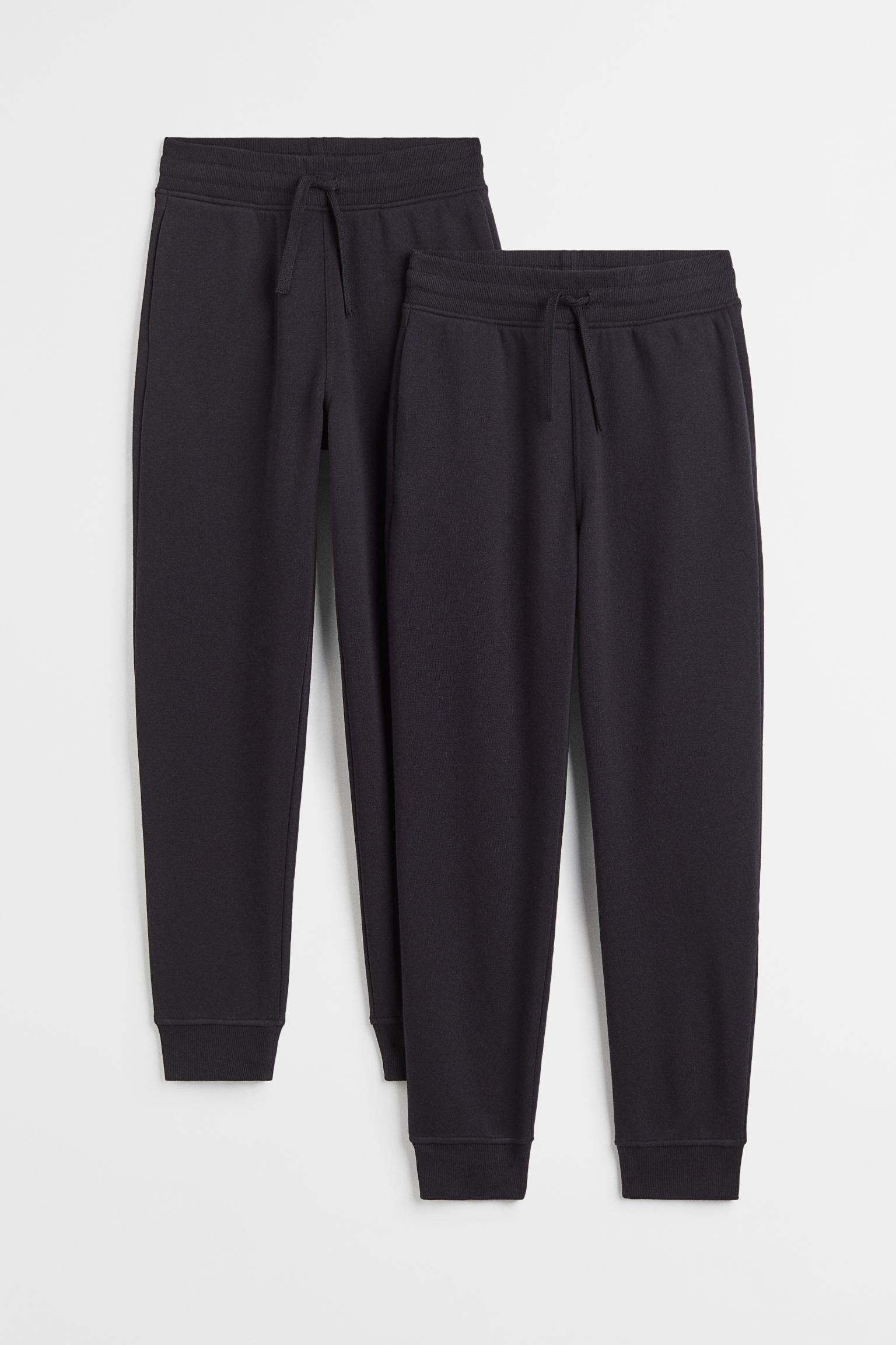 

2 пары спортивных штанов