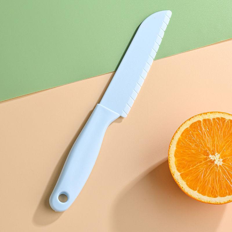 Non-slip Plastic Kitchen Knife for Cutting Fruits, Knife Set for Chopping Vegetables, Chopping Board, and Baby Food Set.