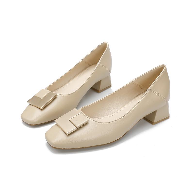

Корейская версия туфель для бабушки на среднем каблуке с квадратной пряжкой, новинка 2025 года, ретро-туфли на толстом каблуке, женские туфли для поездок на работу, квадратная женская обувь 35 хаки