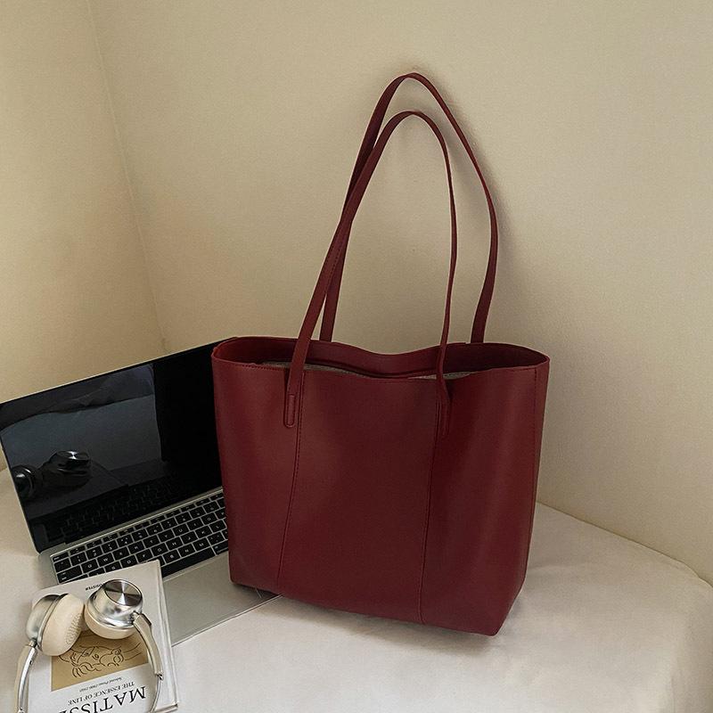 

Вместительная сумка-тоут, нишевая и стильная сумка, это одноплечевая сумка для ежедневных поездок на работу. without pendant вино красного