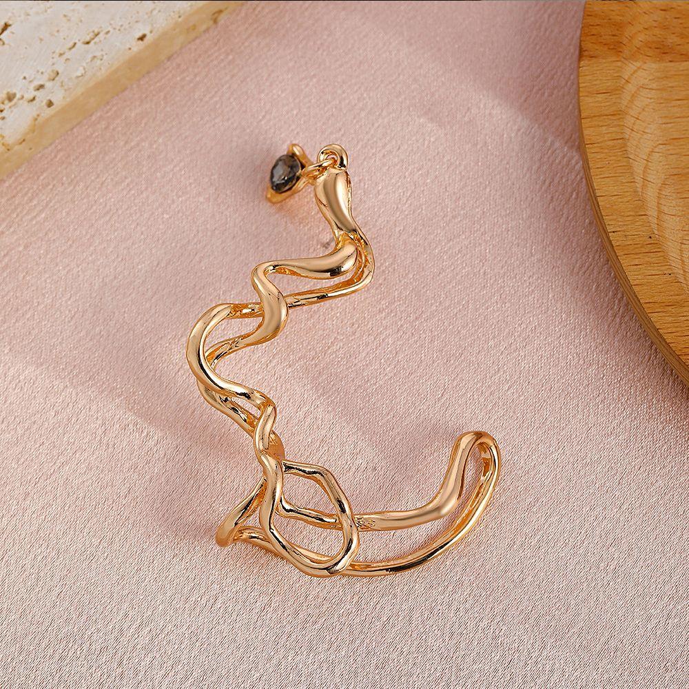 Y2K Zinc Zinc Alloy Geometric Women Clip  Earrings Korean Style Jewelry Snake Ear Hook Irregular Earrings