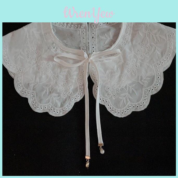 Womens Vintage Embroidered Faux Collar With Ribbon Decoration For Winter Fashion Accessory