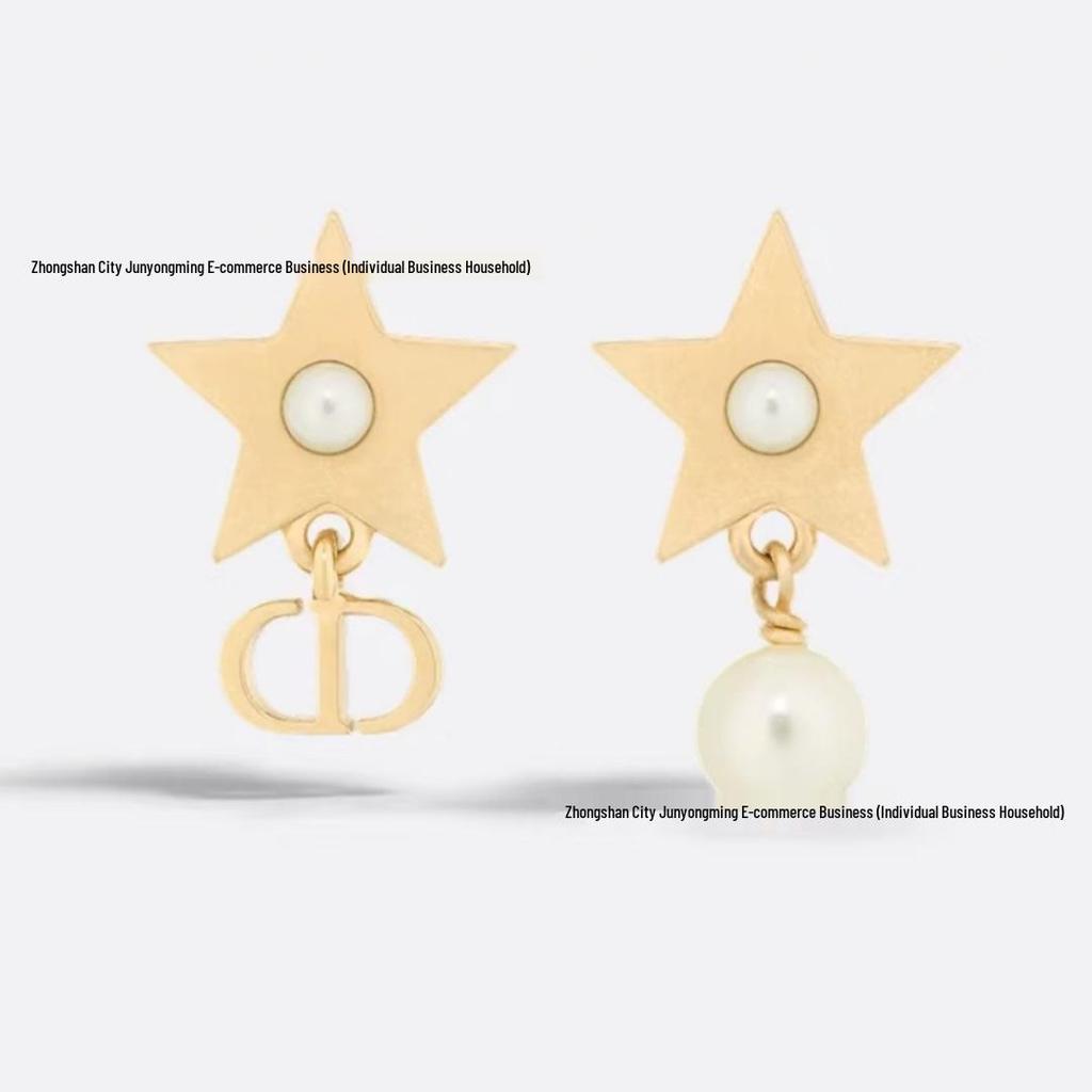 Asymmetrical Pearl and Star Letter CD Earrings - Trendy Women's Fashion