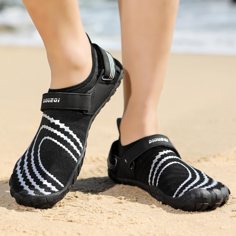 Men Water Barefoot Shoes Comfortable Beach Shoes Quick Dry Hiking Breathable Sports Sandal Soft Outdoor Training Shoes Couple 46