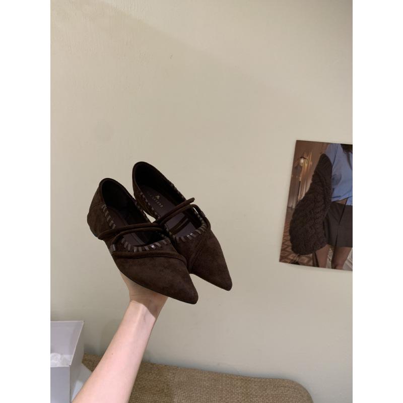 

Inner height increase~ French retro pointed Mary Jane single shoes women s shoes new in autumn 2025 39