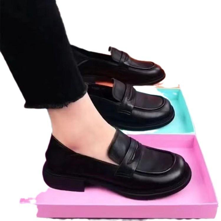 Spring Soft Leather 2025 Non-slip Soft Sole Pedal Lazy Loafers British Single Shoes Comfortable Casual Leather Shoes Work Shoes