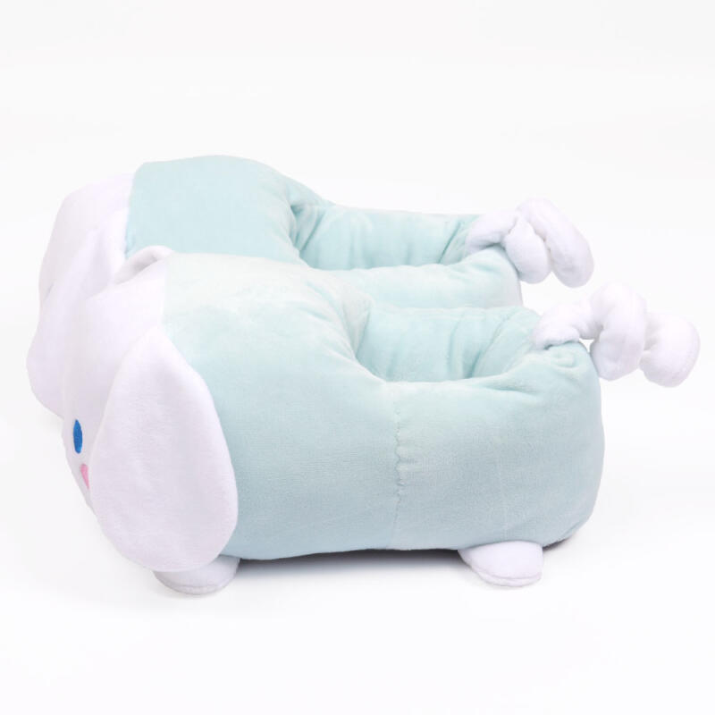 Пушистые домашние тапочки Cinnamoroll