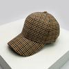 Herbst und Winter Neue Herren Damen Warmer Wollstoff Streifen Karomuster Baseballkappen Vielseitige Mode Britischer Stil Retro Hahnentrittmuster