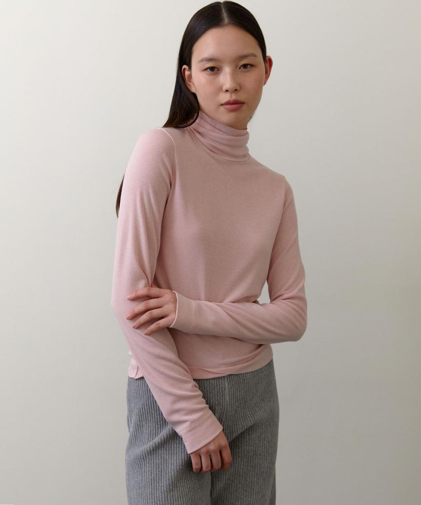 38COMEONCOMMON Classic Turtle Neck T-Shirts (Light Pink)
