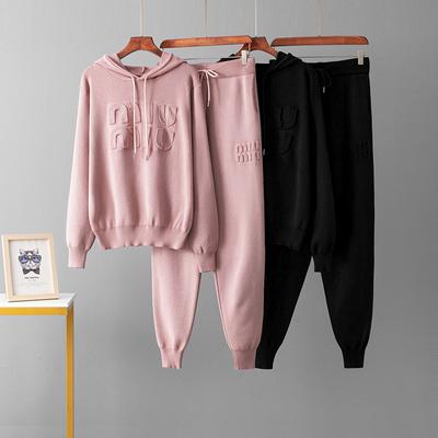 Suéter com Capuz Tricotado com Recorte de Letras Outono e Inverno Calças Casuais até o Tornozelo Conjunto de Duas Peças Conjunto de Calças Femininas Looks