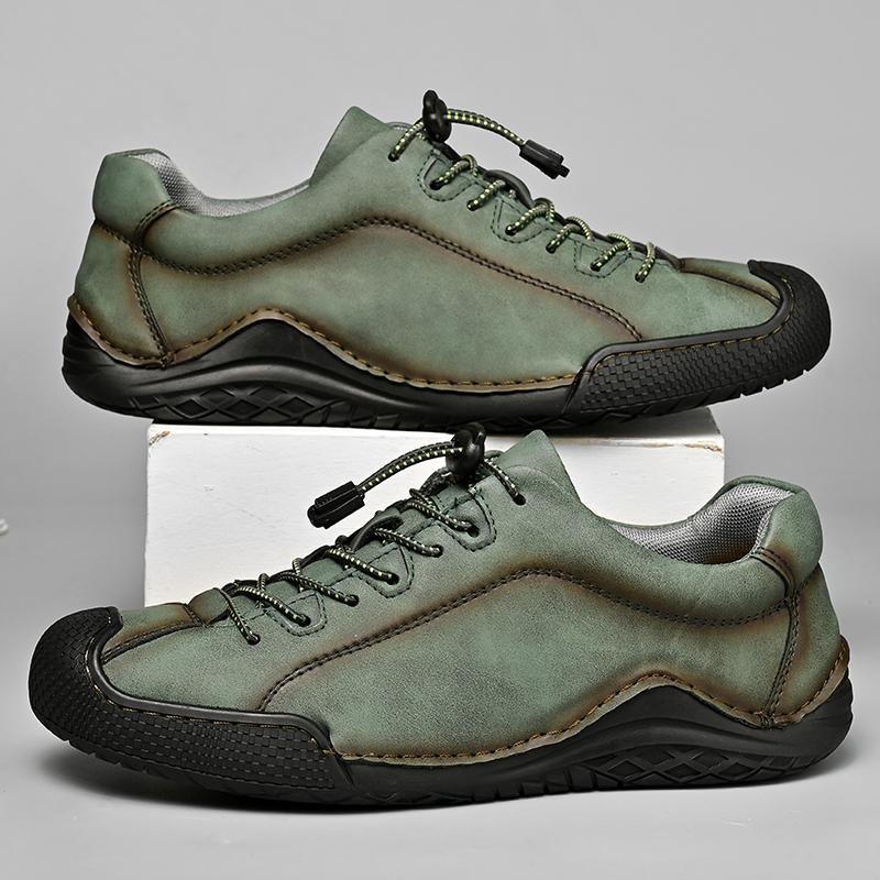 Fashion New Handmade Casual Leather Men Outdoor Antiskid Shoes High Quality Walking Breathable Hiking Driving Flats Fashion Tooling Shoe
