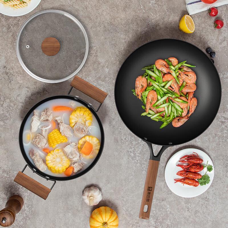 Titanium Non-Stick Cookware Set (32cm Wok + 22cm Soup Pot)