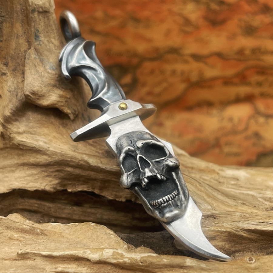 Anhänger „Eternal Blade“ im Vintage-Design, trendiger vielseitiger Herrenartikel, personalisierter Totenkopf-Anhänger