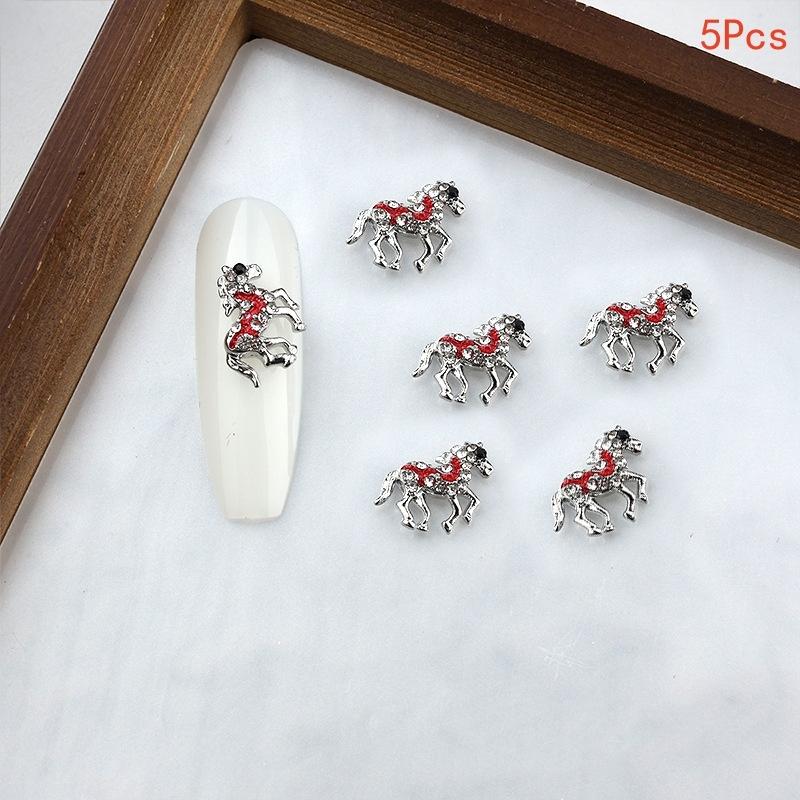 10 Stück Legierung Pony Nagelkunst-Anhänger 3D Kleines Pferd Nagelzubehör DIY Schmuck Maniküre Dekoration Jahr des Pferdes Nagelbastelarbeiten