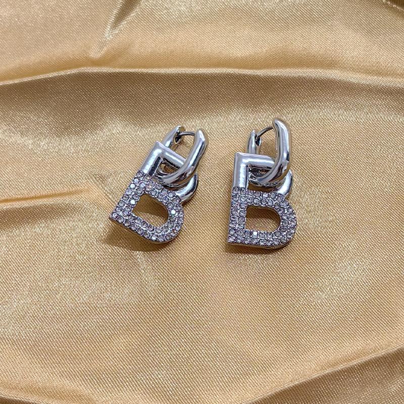 Neue Beliebte Gold Plated Glänzende Buchstabe B Hängende Ohrringe Statement Schmuck für Damen Mikrobesetzt mit Strasssteinen Ungewöhnliche Ohrringe brown