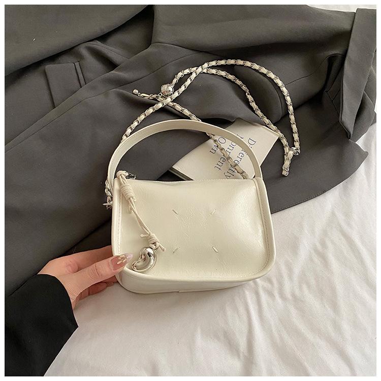 

Модная сумка-подушка в иностранном стиле, портативная, женская, лето 2025, новая, корейская версия, модная, универсальная, на плечо, мессенджер