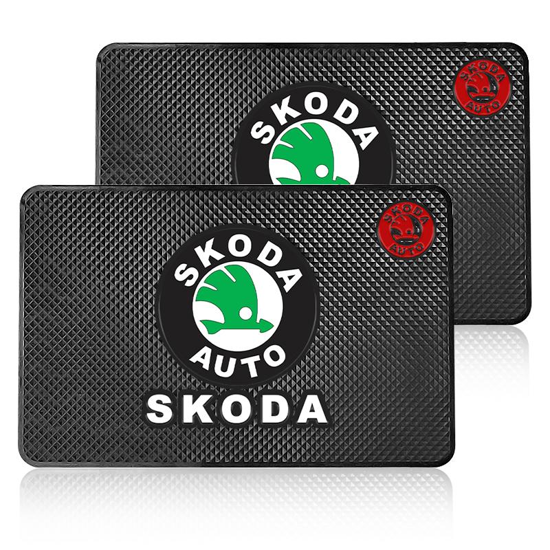 1Pcs Car Emblem Anti Slip Pad Phone Holder Non-Slip Mat Car Stlying For Skoda Octavia Superb Rapid Kodiaq Karoq Fabia Kamiq Roomster Citigo