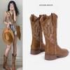 He Sui Stil Vielseitige Western-Cowboystiefel: Sommer Chunky Heel, Bestickt, Zum Hineinschlüpfen, Mid-Calf mit eckiger Zehenpartie, Reitstiefel in Übergröße.