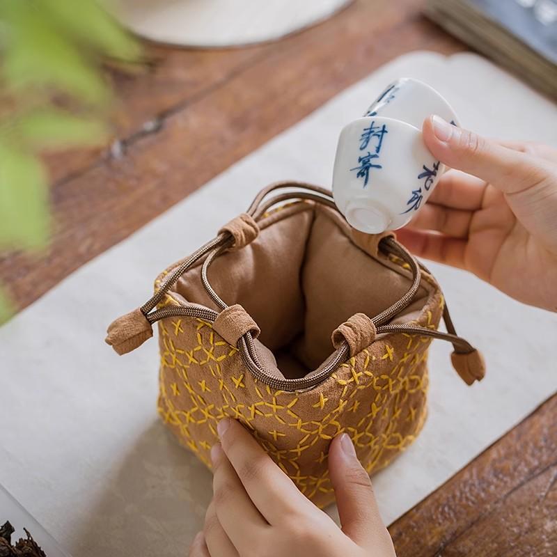 Vintage Chinese Style Stitched Tea Cup Pouch - Thickened Cotton Linen Travel Tea Set Bag for Zisha Teapot, Portable Storage Case
