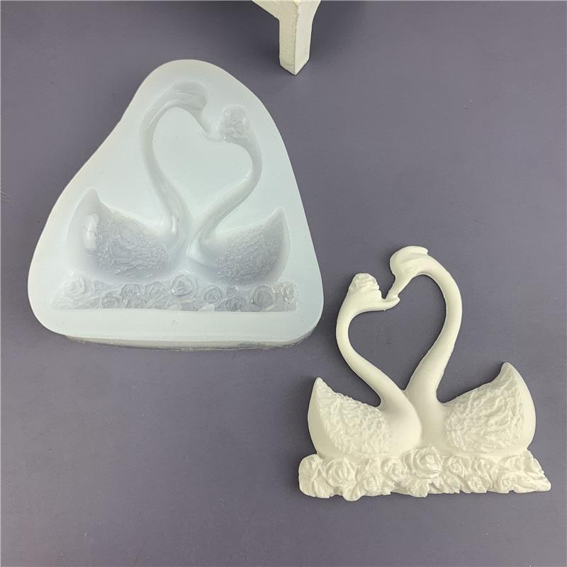 Couple Swan Shape Silicone Mold Fondant Chocolate Resin Aroma Stone Soap Mold