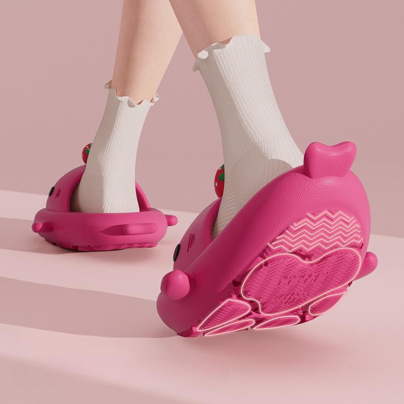 Móda 2025 Nové žabky žralok Dámské Pánské Letní boty Roztomilé DIY Jahodové Domácí Pouliční Sandály Dívky Chlapci Plážové Sprchové Nazouváky