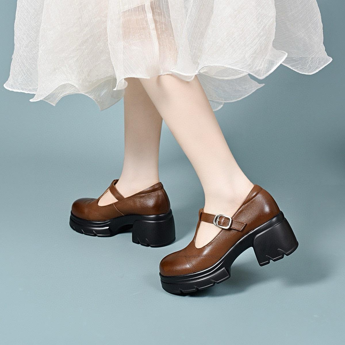 

Мэри Джейн на толстой подошве женские туфли с круглым носком маленькие кожаные туфли на Т-образном ремешке в студенческом стиле маленькие одинарные туфли на маленьком толстом каблуке женские туфли 40 коричневый