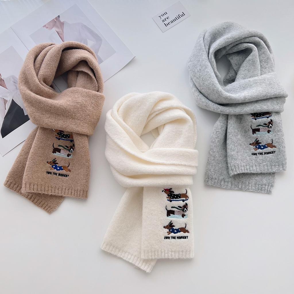 Plain Embroider Dachshund Dog Knitted Warm Shawl Scarf Winter Female High Quality Wrap Pashmina Stole Bufandas Hijab Snood