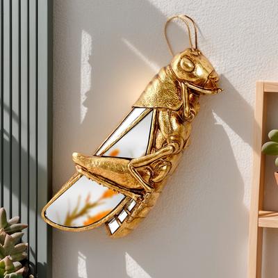 Modern Resin Golden Grasshopper Sculpture Wall Hanging Decoration Home Party Animal Crafts Mirror Grasshopper Wall Hanging Decor