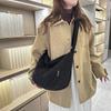 Japanese Style Corduroy Tote Bag Women Casual Large Capacity Student School Commuting Crossbody Shoulder Bag Fashiable Handbag