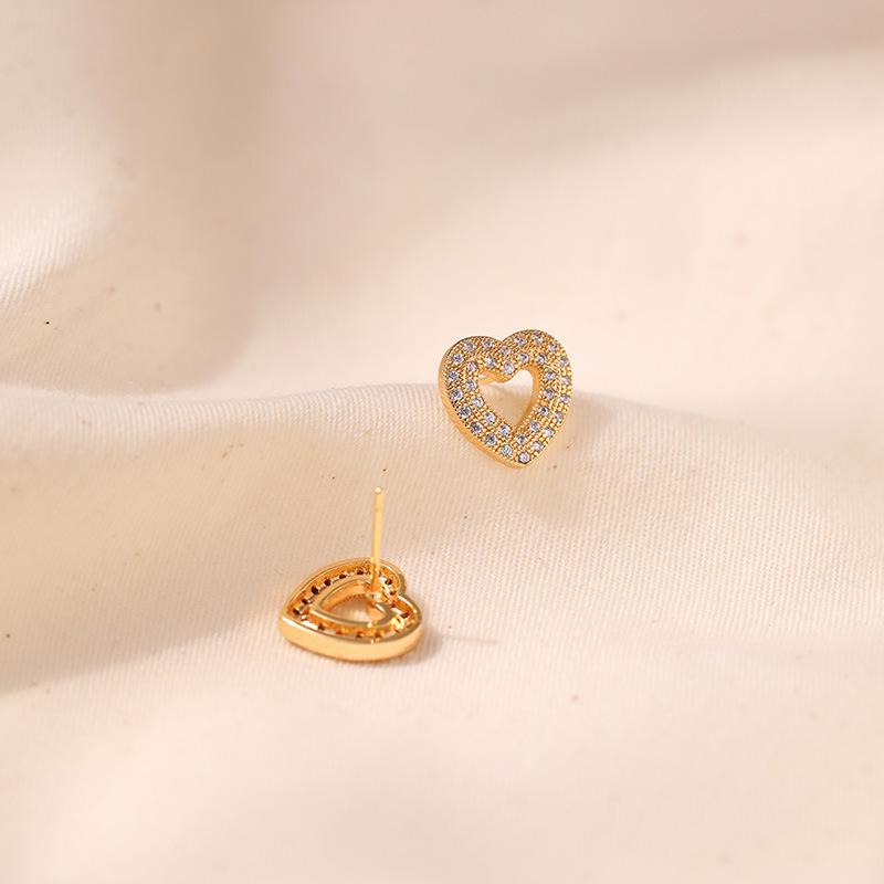 Women Sweet 18k Gold Plated Heart Shape Zircon Stud Earrings Jewelry