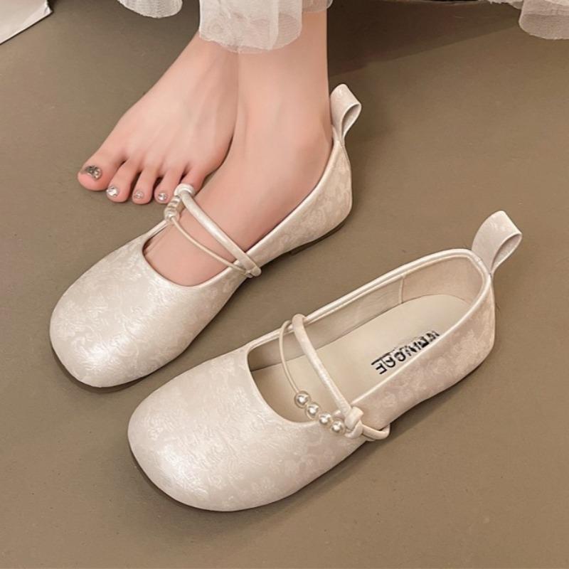 

Fashion Bead Women Flats Shoes Elegant Fashion Loafers Shoes 2025 New Summer Sneakers Designer Dress Sandals Cozy Brand Zapatillas Mujer 40