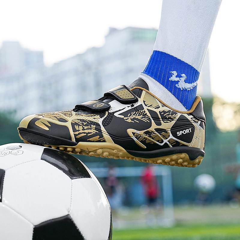 Rutschfeste Deodorant-, abriebfeste, verschleißfeste, kurze Nagel-Magic-Sticker-Fußballschuhe für Kinder