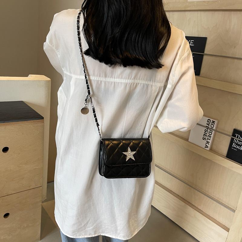 New Summer Style Unique and Beautiful Crossbody Bag Korean Style Small Square Bag Fashionable Chain Shoulder Bag Women's Bag