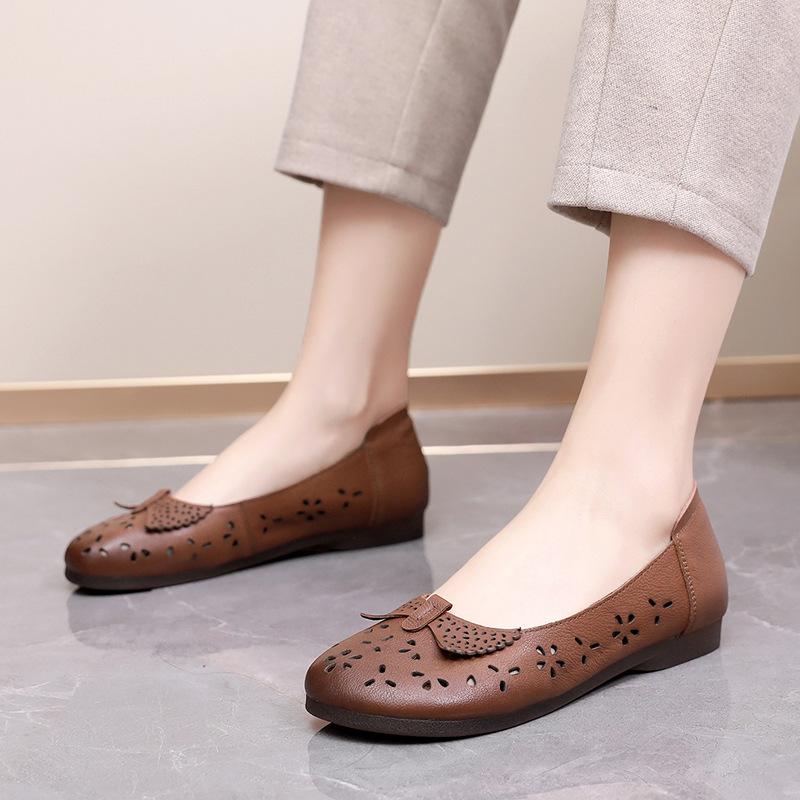Hollow Shoes Sandals Low Top Soft Sole Summer Rubber Sole Medium Shoes Hollow Shoes